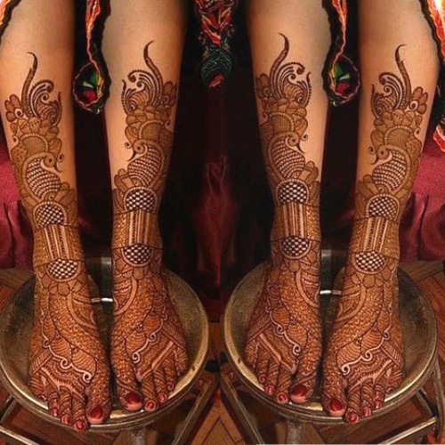 Bridal feet mehandi designs